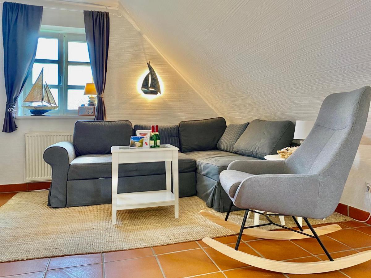Strandnahe Ferienwohnung Ruegen Dranske Esterno foto