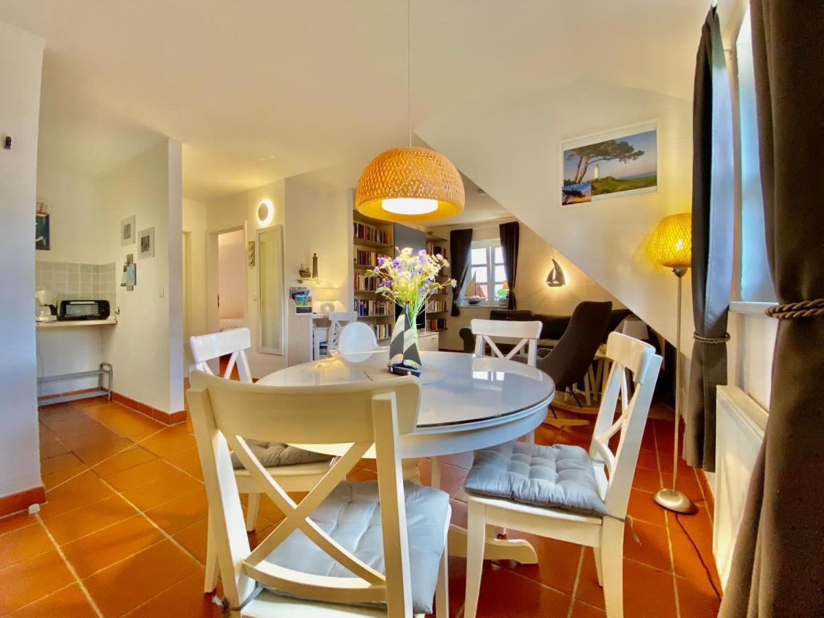 Strandnahe Ferienwohnung Ruegen Dranske Esterno foto