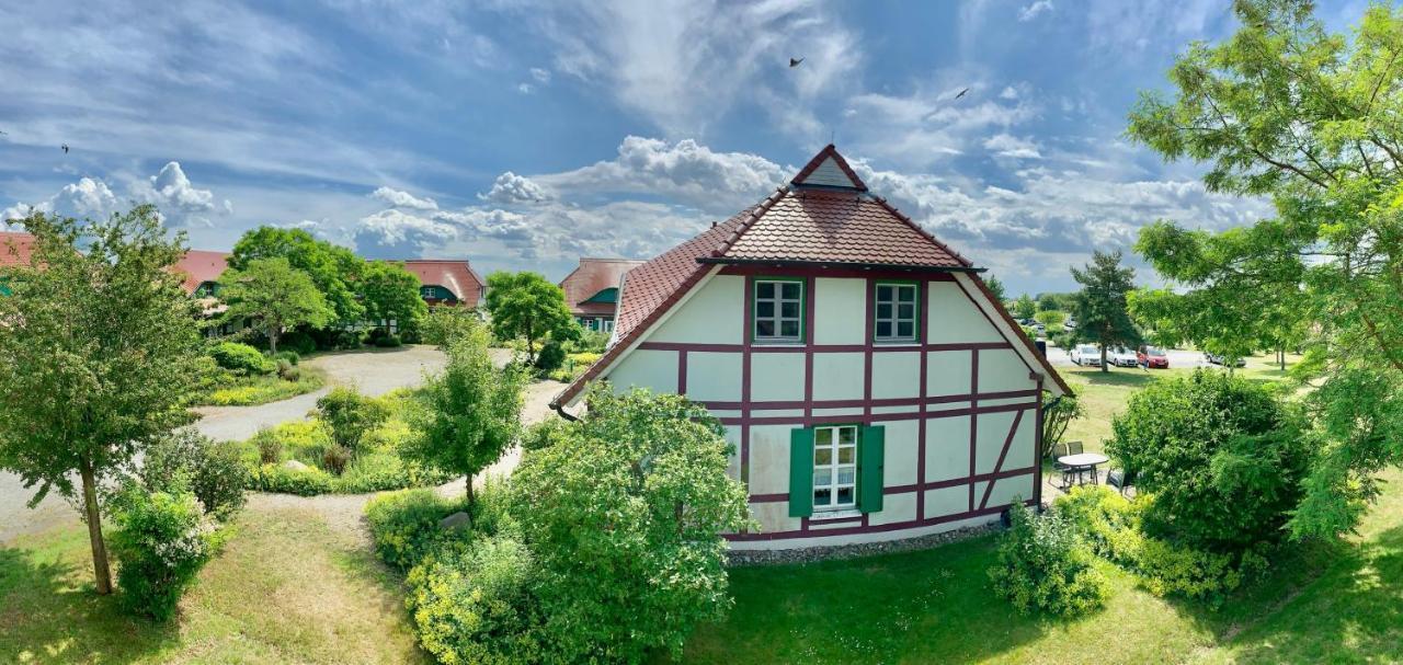 Strandnahe Ferienwohnung Ruegen Dranske Esterno foto