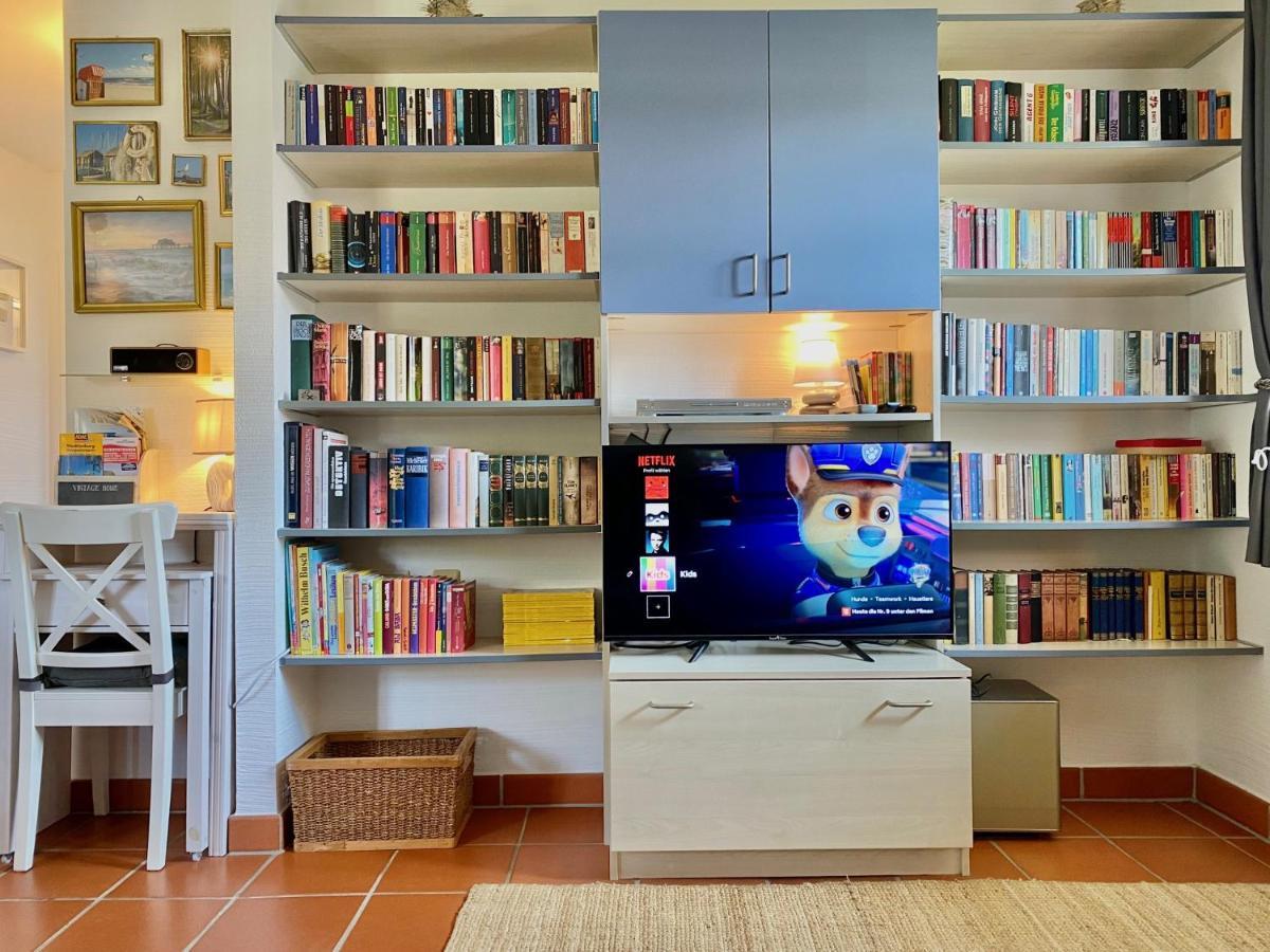 Strandnahe Ferienwohnung Ruegen Dranske Esterno foto