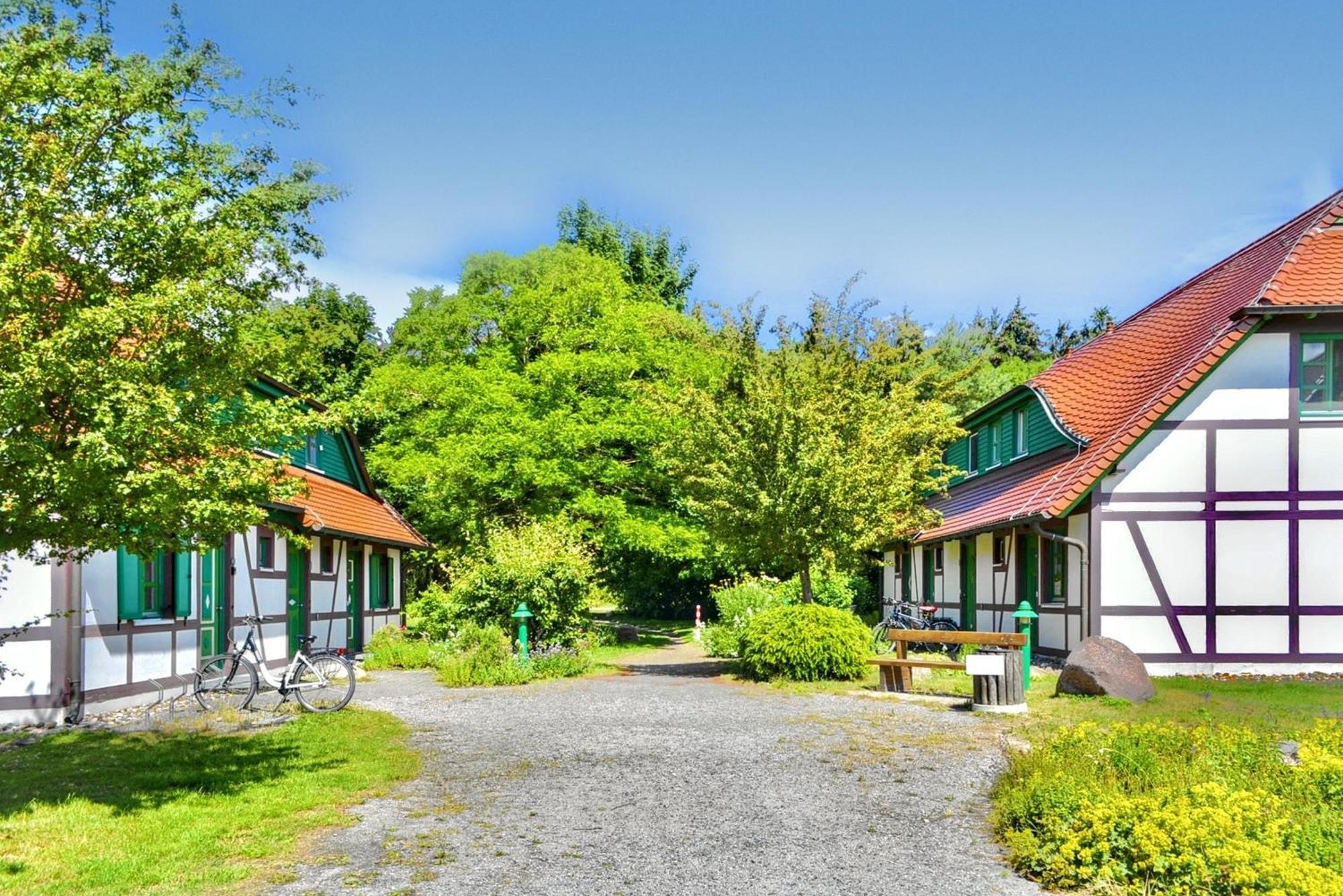 Strandnahe Ferienwohnung Ruegen Dranske Esterno foto
