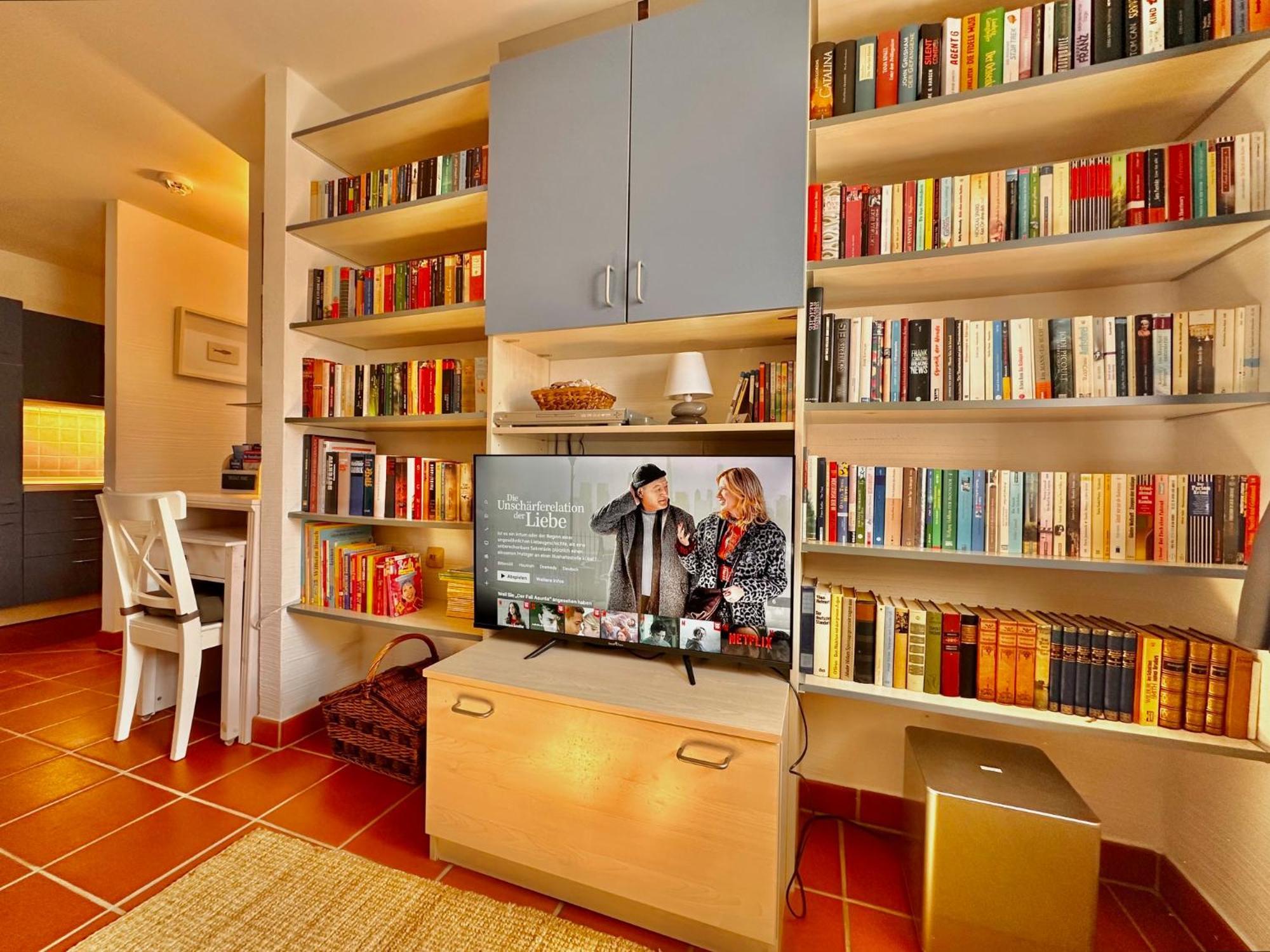 Strandnahe Ferienwohnung Ruegen Dranske Esterno foto
