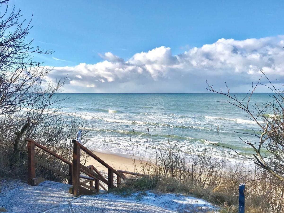 Strandnahe Ferienwohnung Ruegen Dranske Esterno foto