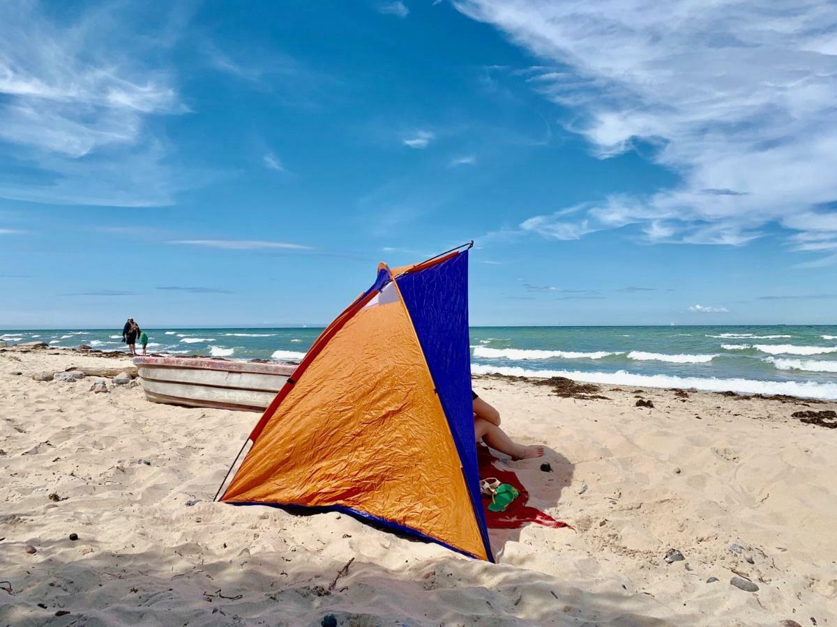 Strandnahe Ferienwohnung Ruegen Dranske Esterno foto