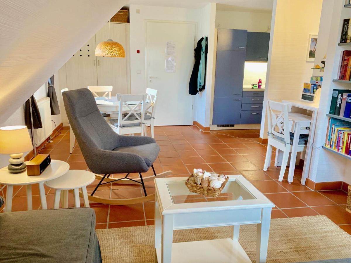 Strandnahe Ferienwohnung Ruegen Dranske Esterno foto