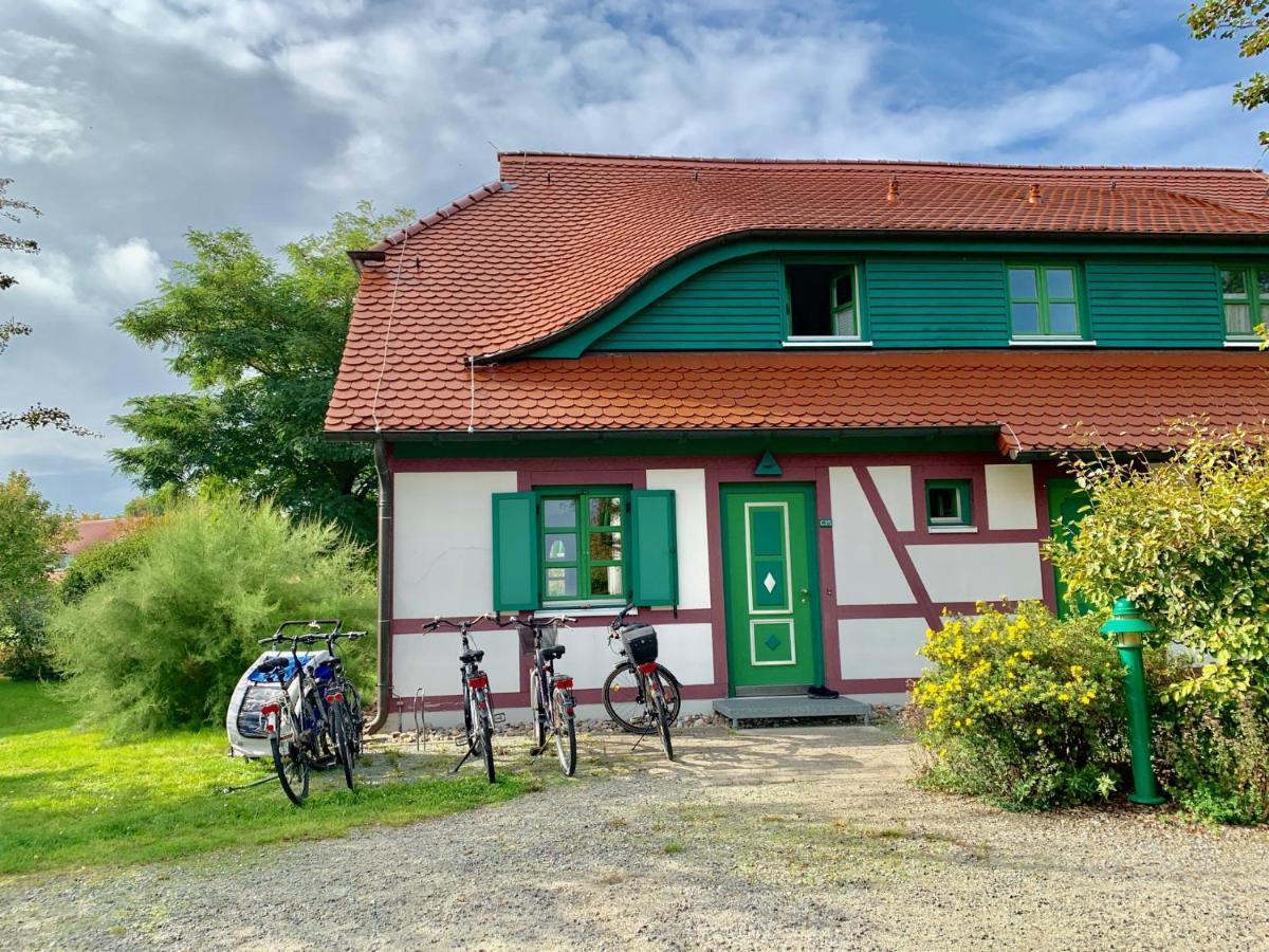 Strandnahe Ferienwohnung Ruegen Dranske Esterno foto